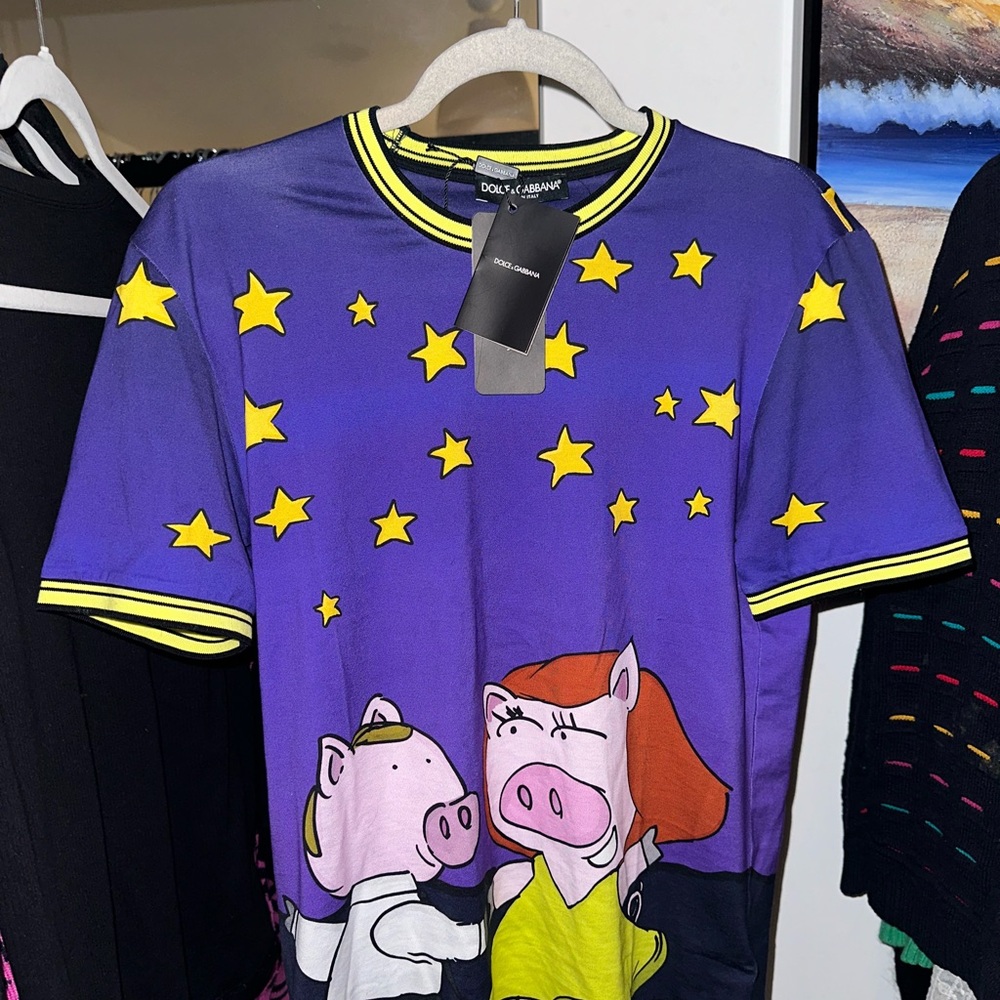 Dolce and Gabbana T-shirt. Unisex